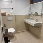 Gasthuis Landhof Angstl - Gaestezimmer Und Tagungsraum