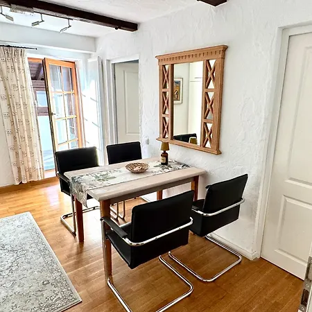Konukevi Landhof Angstl - Gaestezimmer Und Tagungsraum